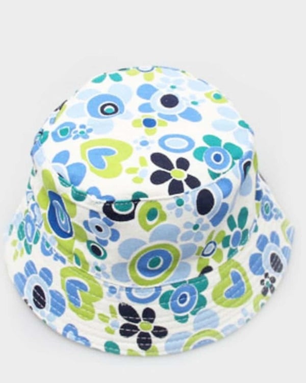 White printed sun hat for baby, lightweight and comfortable for summer protection