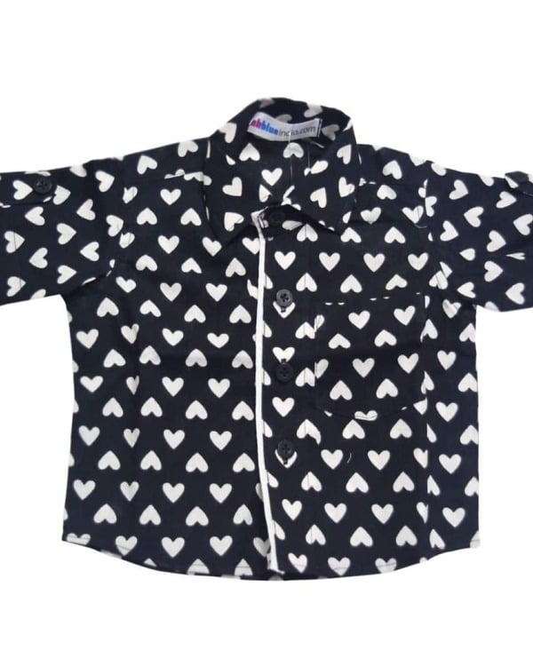 Baby boy black cotton shirt with white hearts print