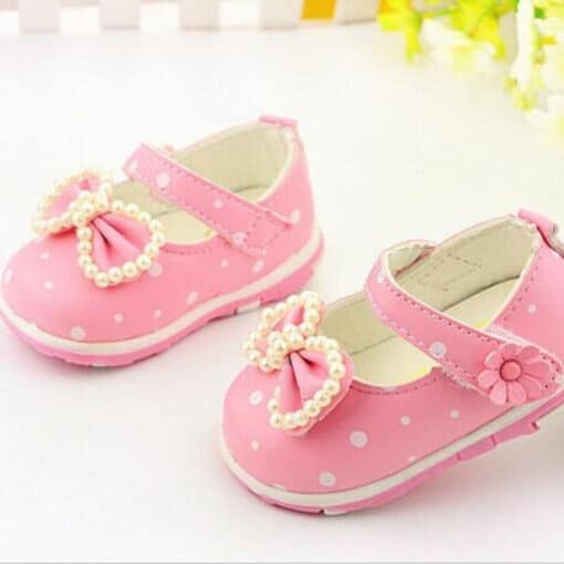 baby-pink-shoes-for-girls-with-pearls
