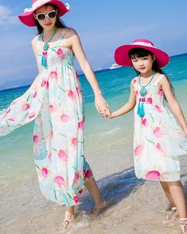 Light blue pink floral matching outfits for mother daughter, elegant for family occasions
