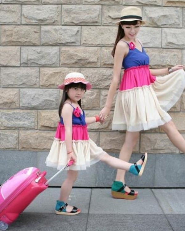Tricolor mother-daughter matching outfits in pink and blue, stylish festive wear