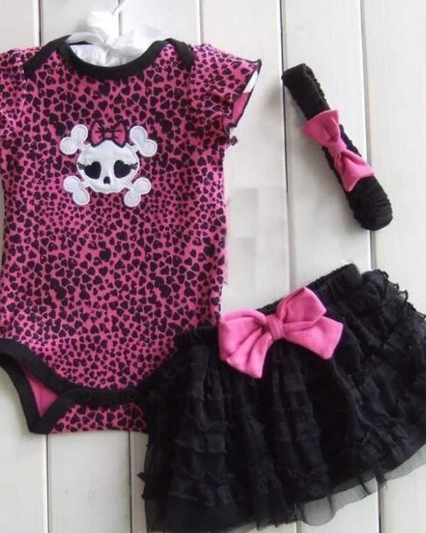 Pink black heart print baby girl bodysuit adorable gift for newborn