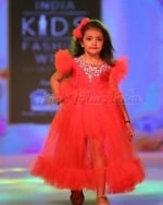 Red party dress for baby girls, stylish birthday or wedding outfit, cute gift