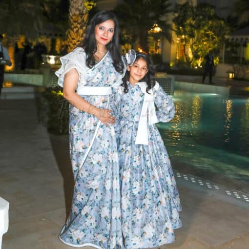 motherdaughtermatchingsarees