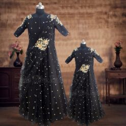 mother-daughter-matching-black-long-gown