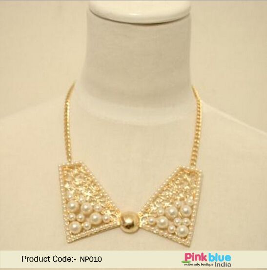 Bow Style Classy Party Wear Necklace Jewelry in Golden Color with Pearls