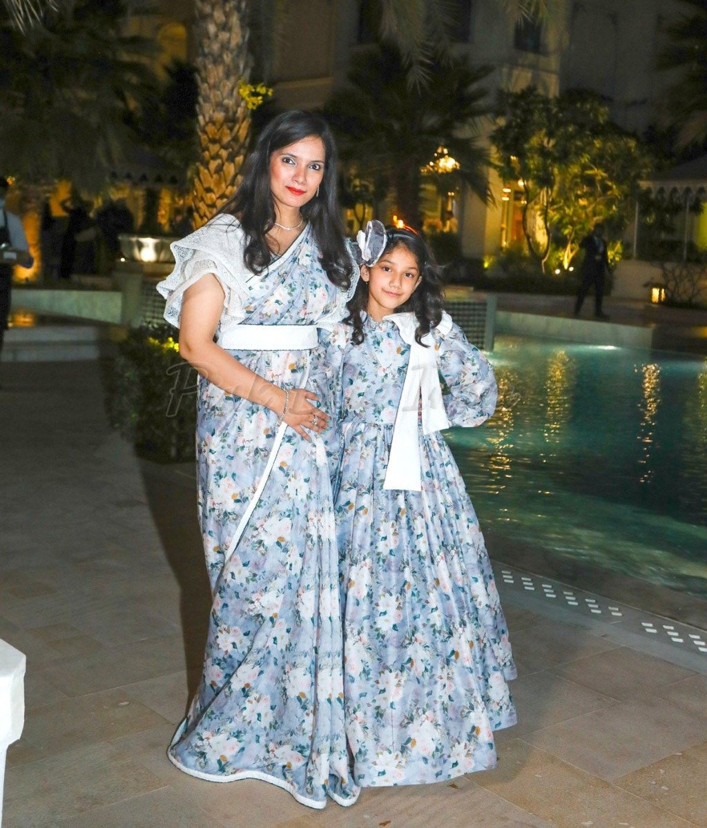Mom And Daughter Combo Long Gown Set A XXL Year 5-6 : The Morani Fashion