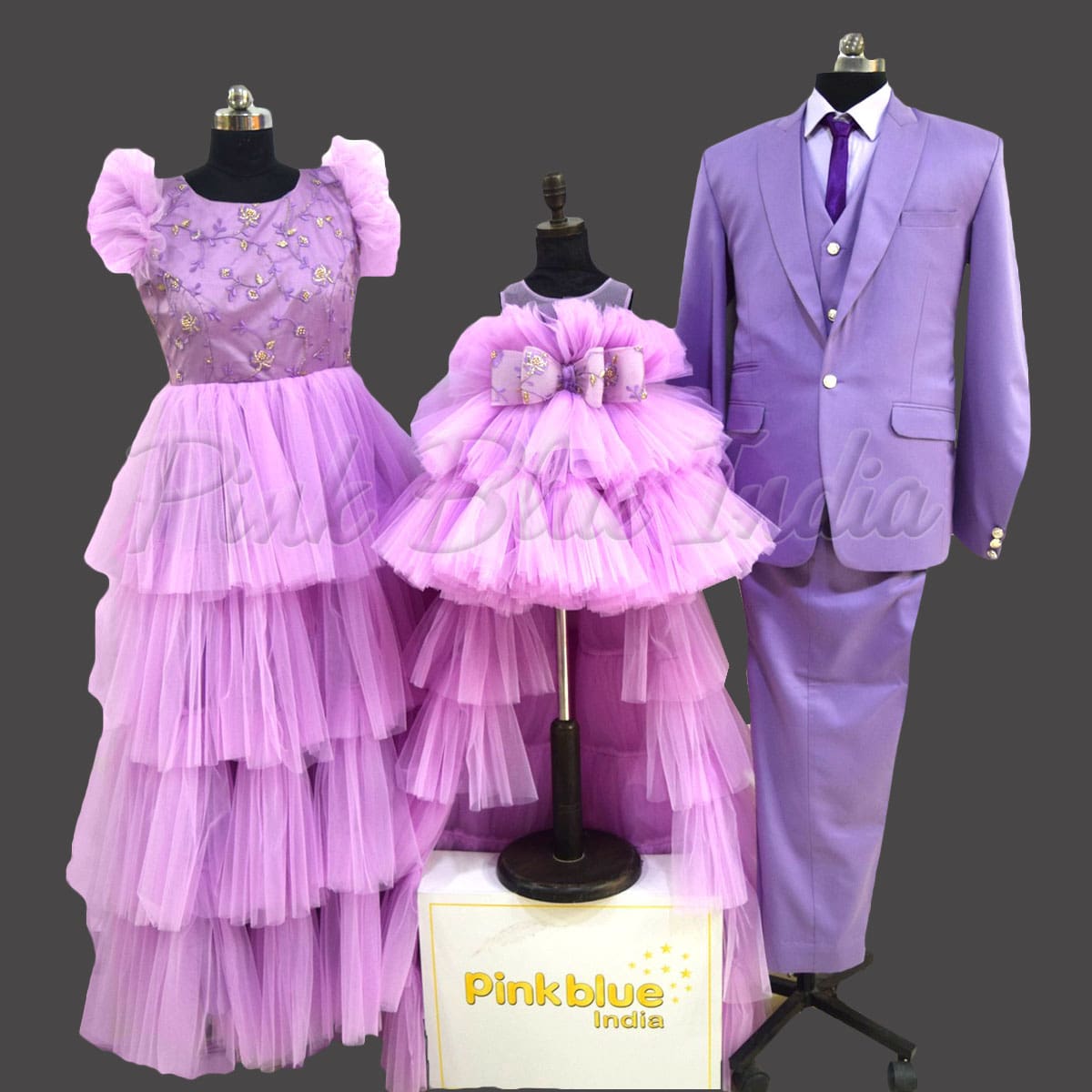 Matching Outfits For Family I Family Party Dresses Online