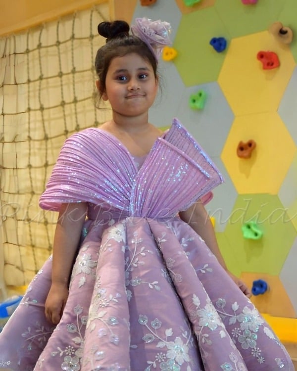 Structured party dress for girls, stylish birthday celebration outfit
