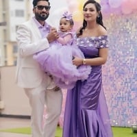 lavender-theme-family-outfits